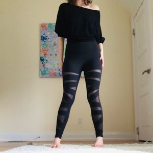 Lululemon Criss Cross Mesh Black Leggings